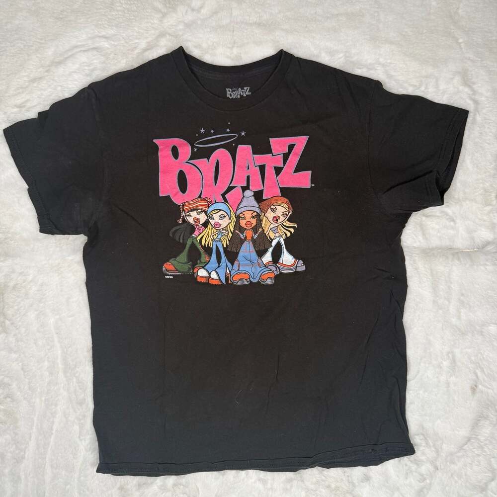 Bratz Group Pose Graphic Black T-Shirt